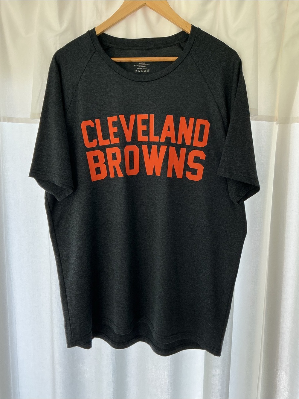Cleveland Browns Men's Short Sleeve Crewneck T-Shirt